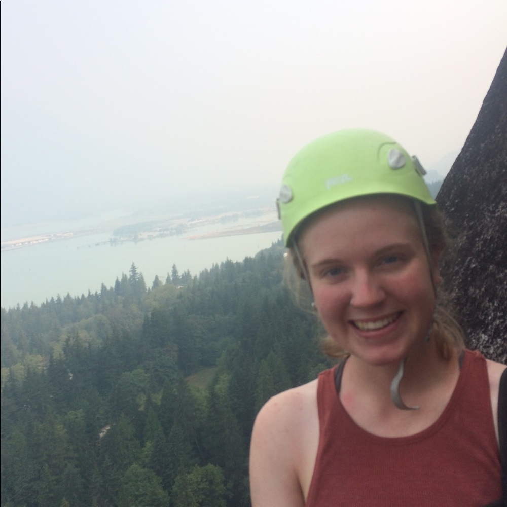 Meet your Posher, Sstella